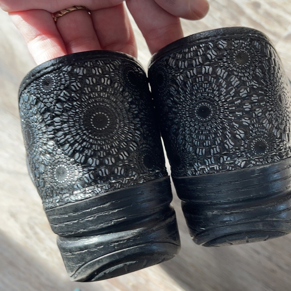 Dansko Clogs Size 37 ( US 6.5-7) - Picture 5 of 16